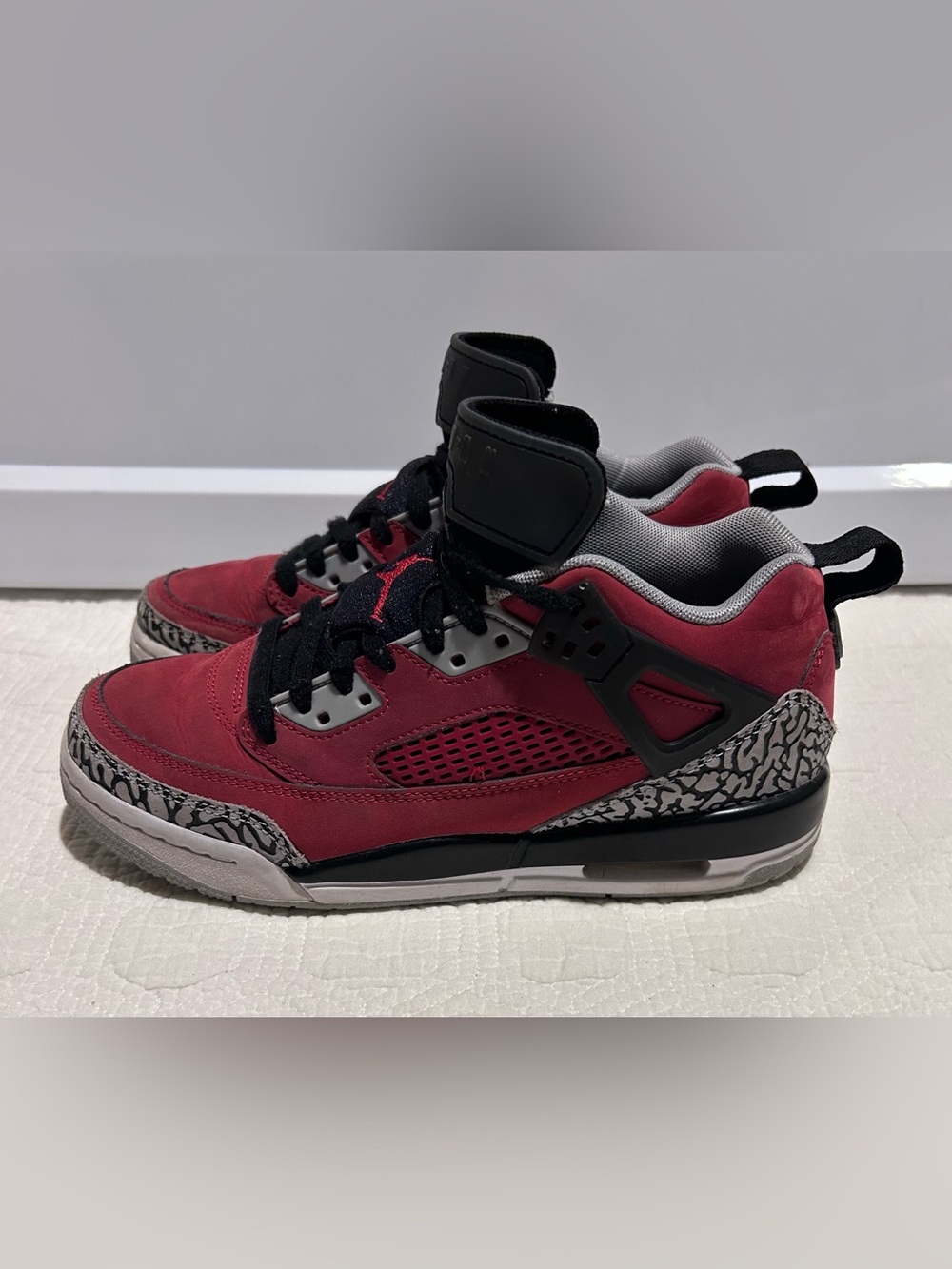 Jordan Spizike Mid Top Sneaker Unisex Kids 6Y Red/Black/Gray